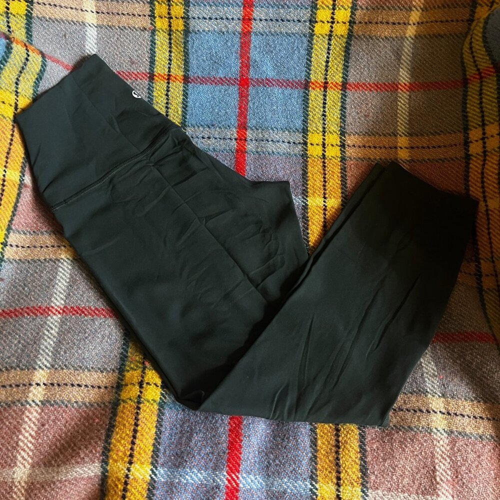 lululemon Align™ High-Rise Crop 23" Rainforest Green Size 8